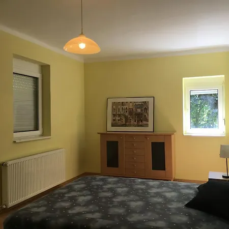 Altorjai Apartment *
